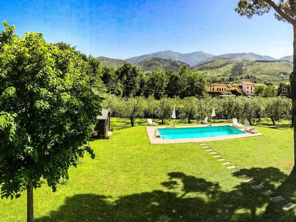Charming Holiday Home In San Leonardo San Ginese